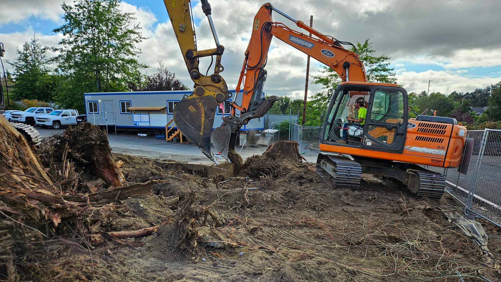 Evergreen Lodge - Slide 2