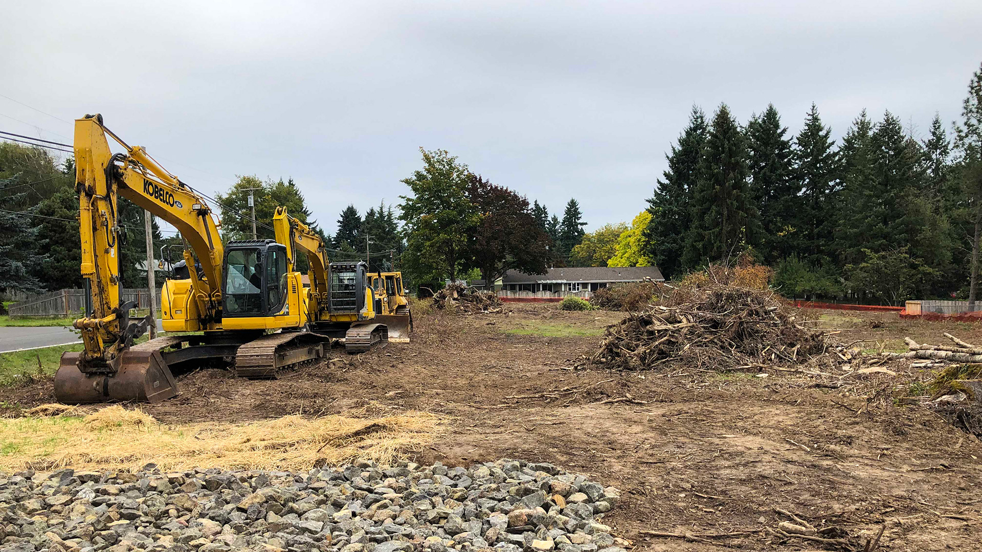 Evergreen Lodge - Slide 1