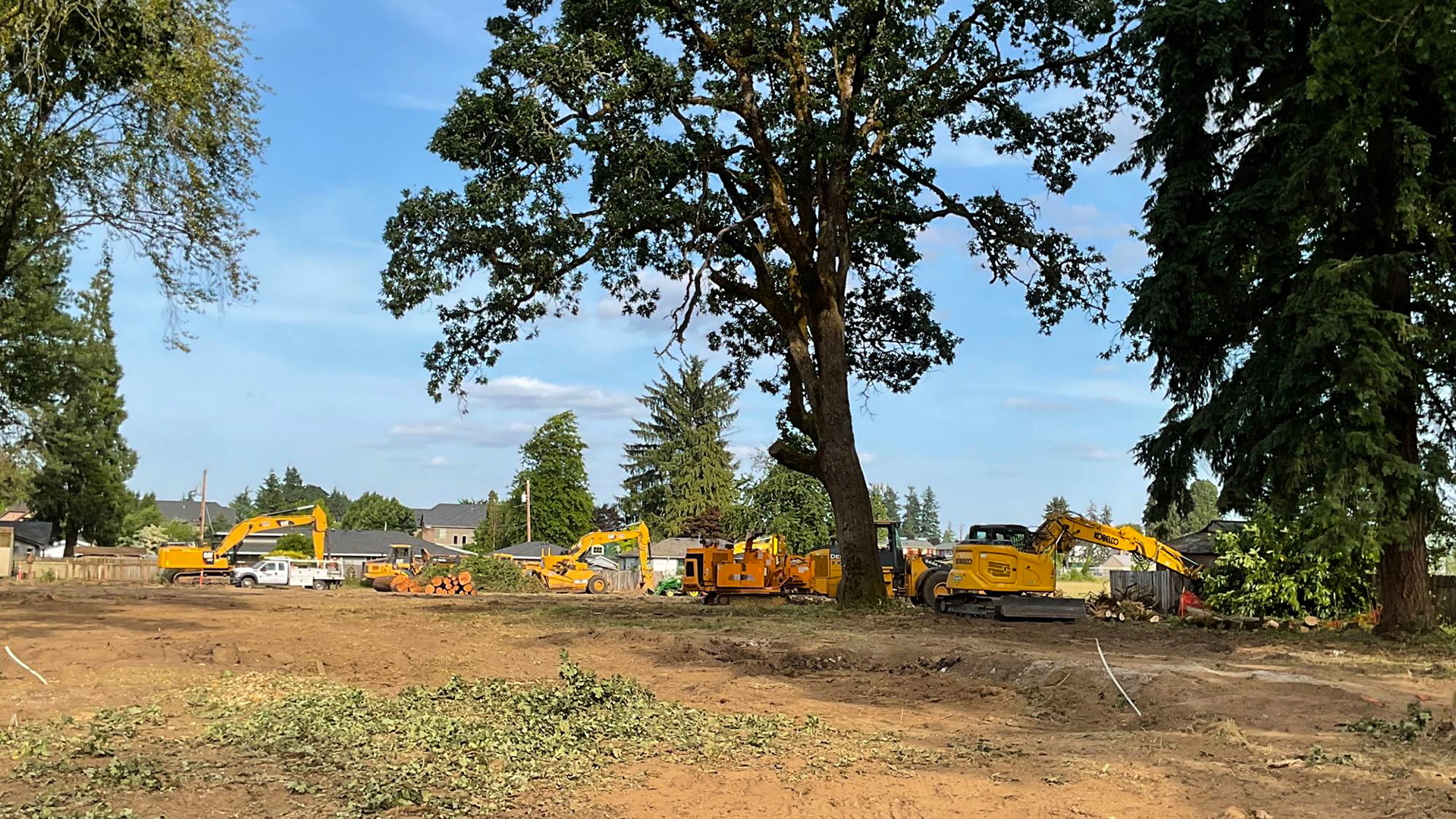 Evergreen Lodge - Slide 1