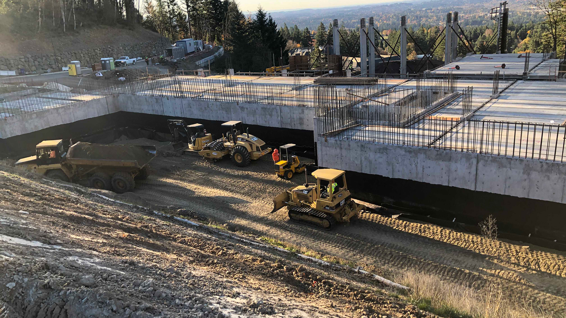 Evergreen Lodge - Slide 1