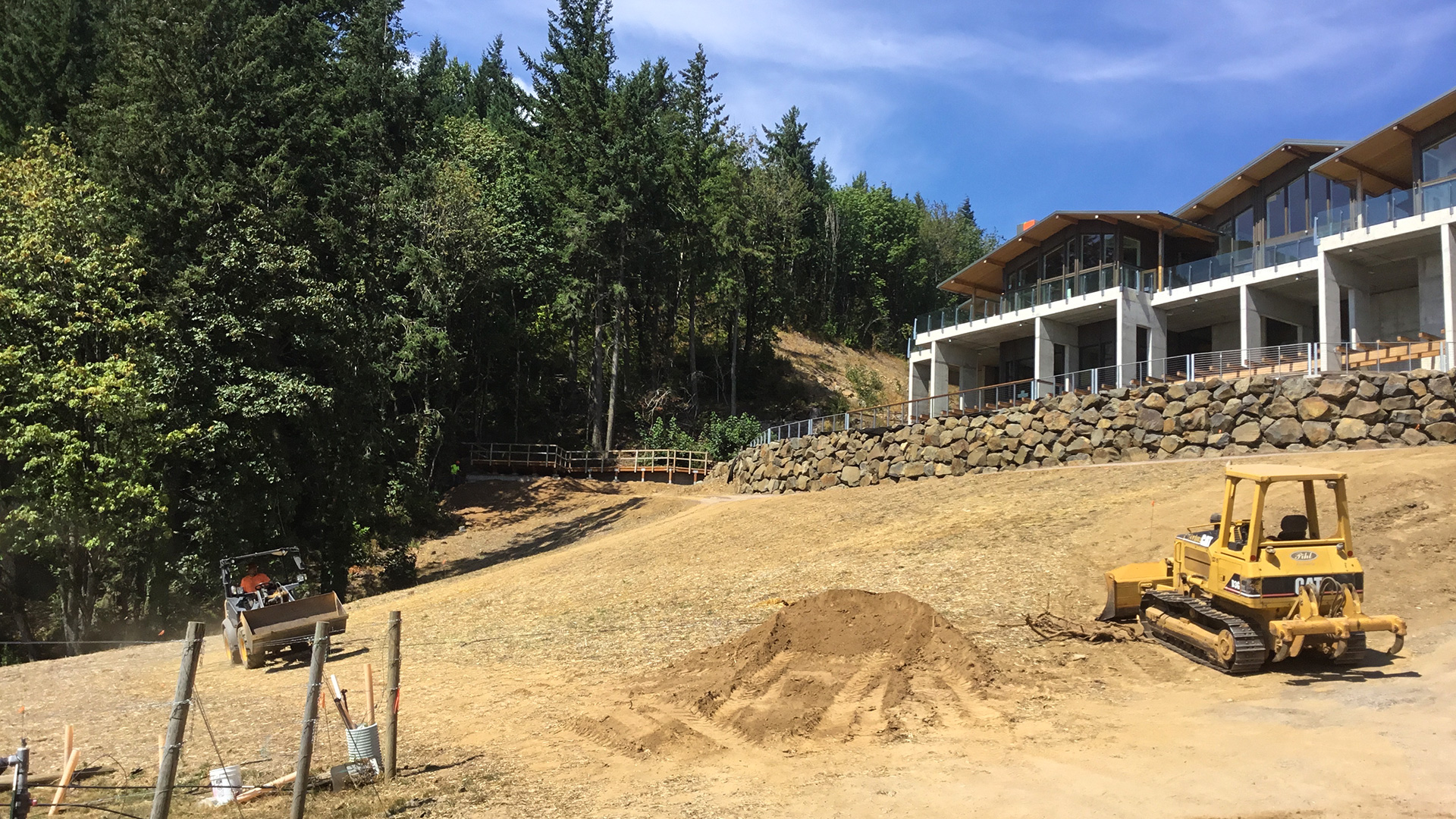 Evergreen Lodge - Slide 3