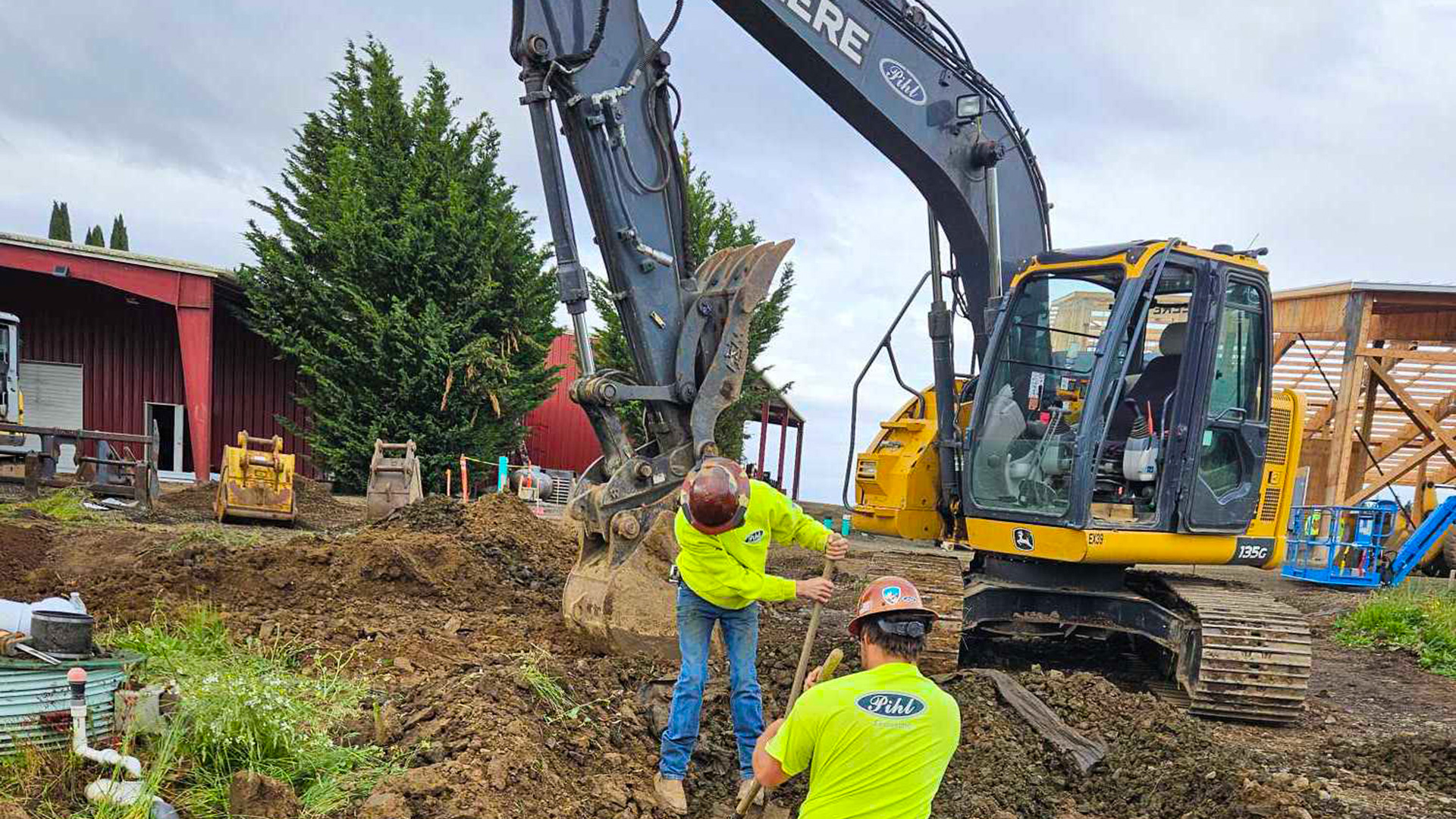 Evergreen Lodge - Slide 3